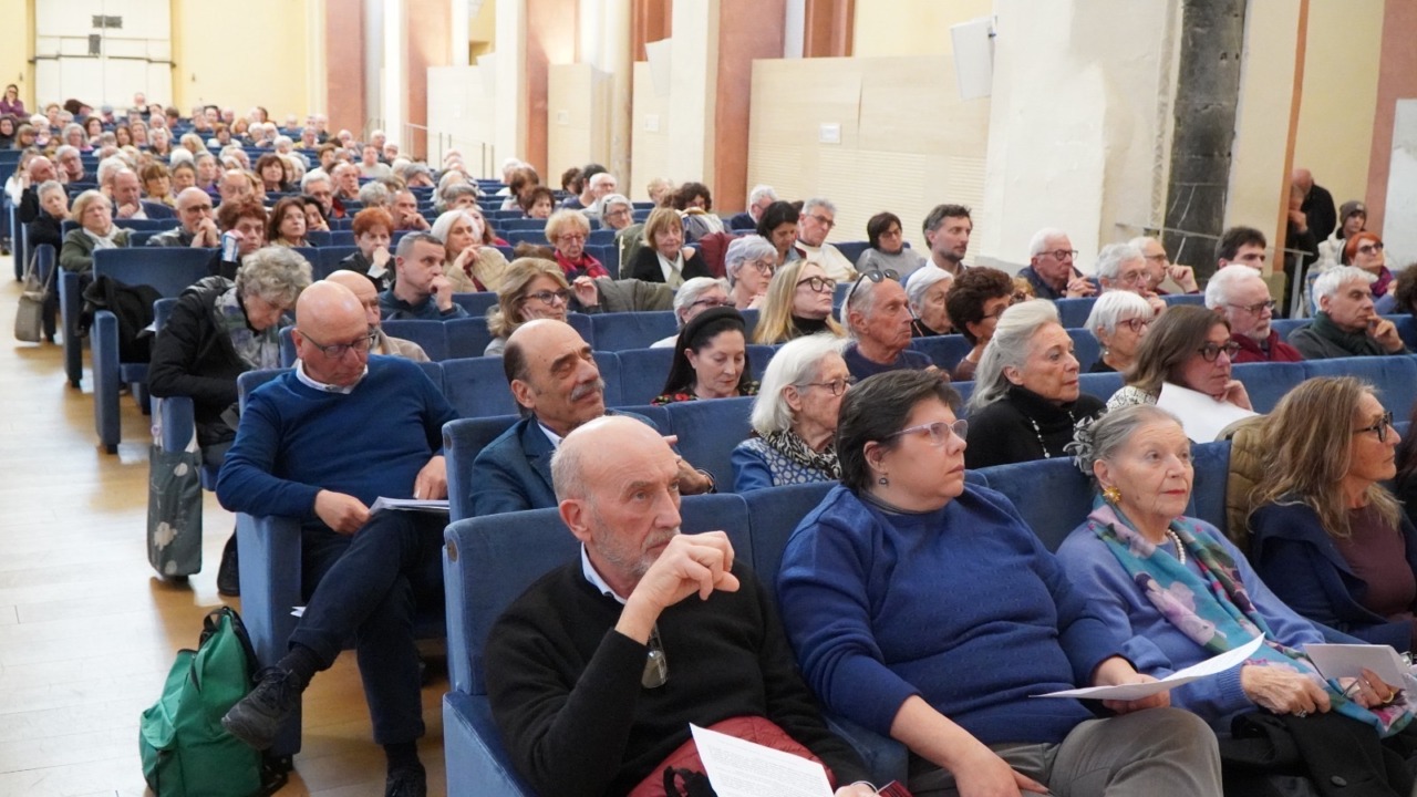 Chiavari, successo per la lettura pubblica della Costituzione