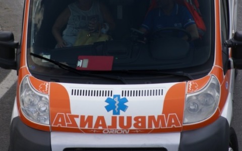 Due giovani coinvolti in un incidente tra Uscio e Apparizione