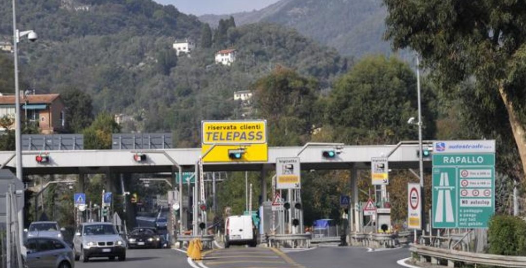 Interruzione notturna dell’A12 tra Rapallo e Recco