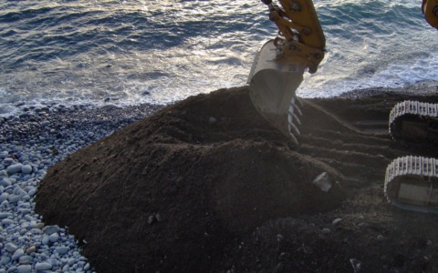 Regione Liguria stanzia 3 milioni per le spiagge: un aumento significativo per i Comuni costieri