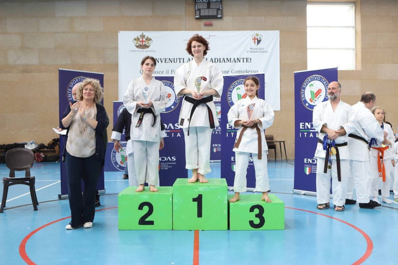 Accademia Arti Marziali di Zoagli e Centro Discipline Marziali di Chiavari brillano al Campionato regionale di Kata