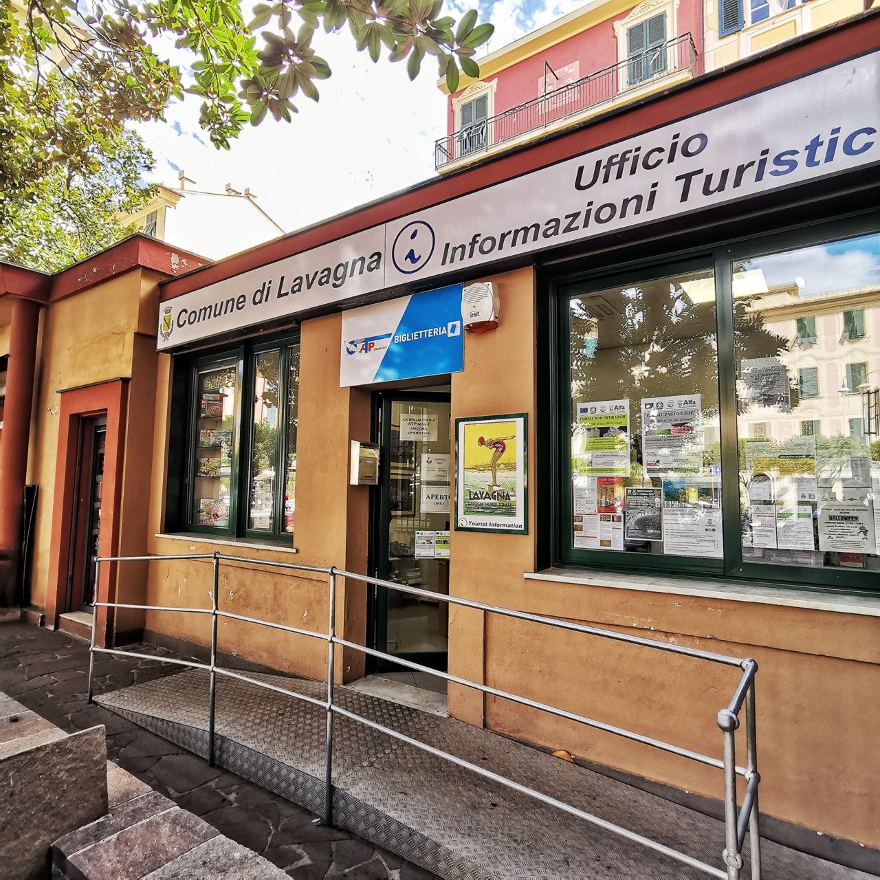 Affidato all’Accademia del Turismo l’Ufficio Iat di Lavagna