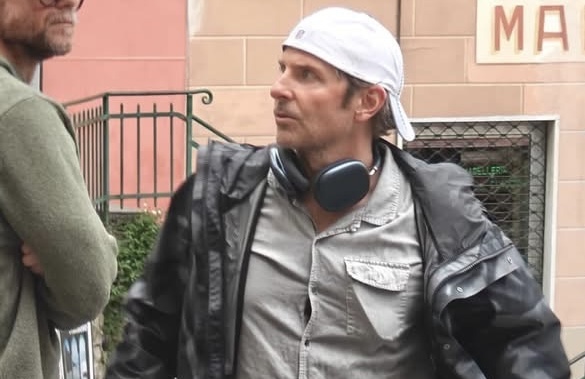Bradley Cooper avvistato a Camogli: la Liguria potrebbe diventare il set di “Ocean’s Eleven”