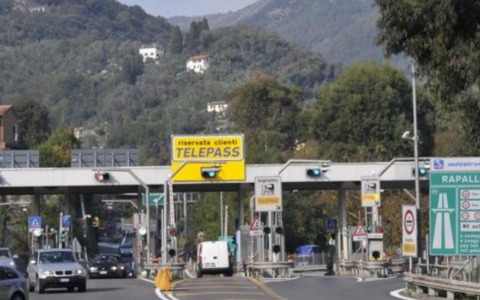 Chiusure notturne sulla A12: il programma di interventi tra Genova e Sestri Levante