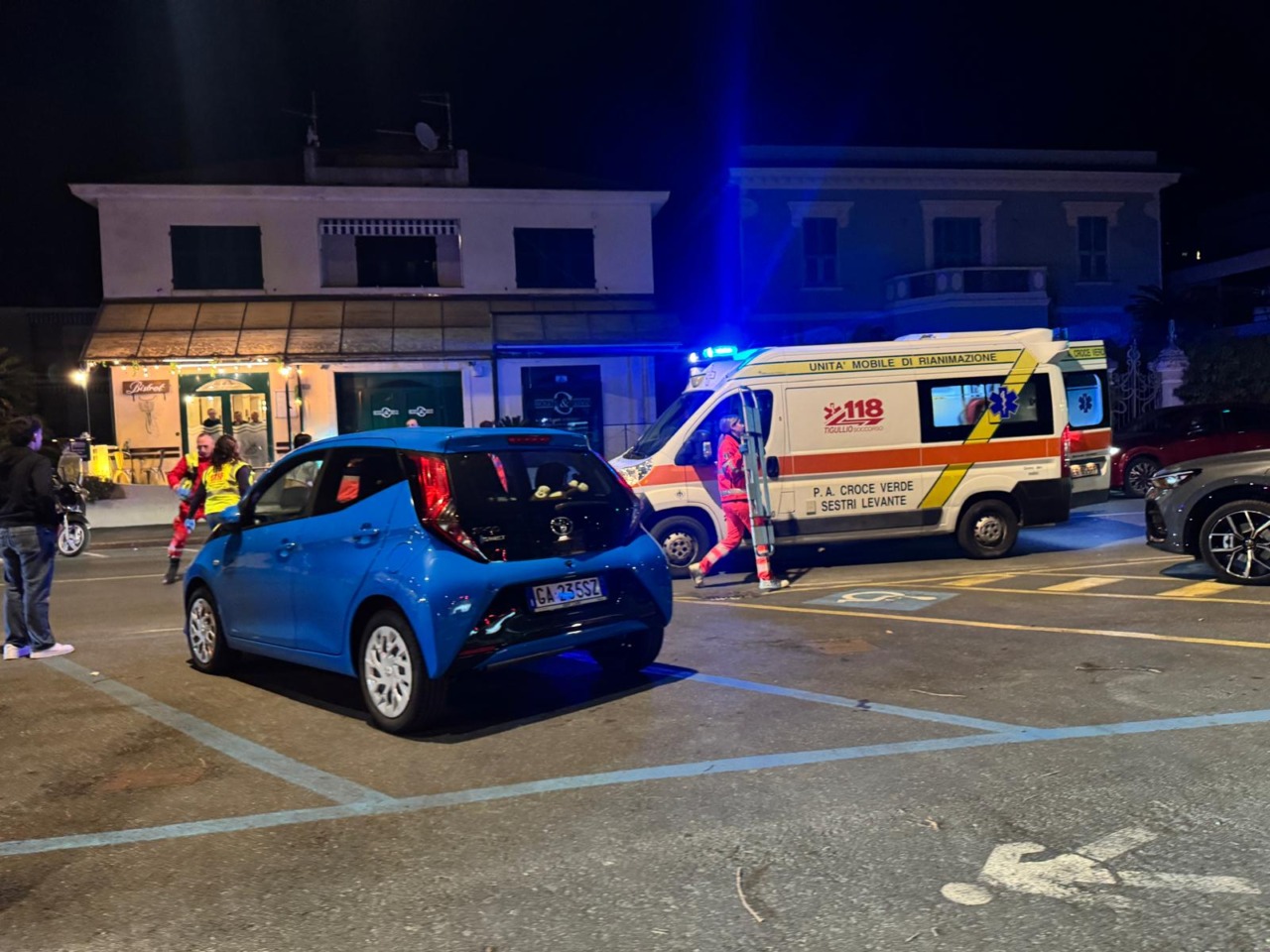 Incidente a Cavi di Lavagna: motociclista trasportato in ospedale
