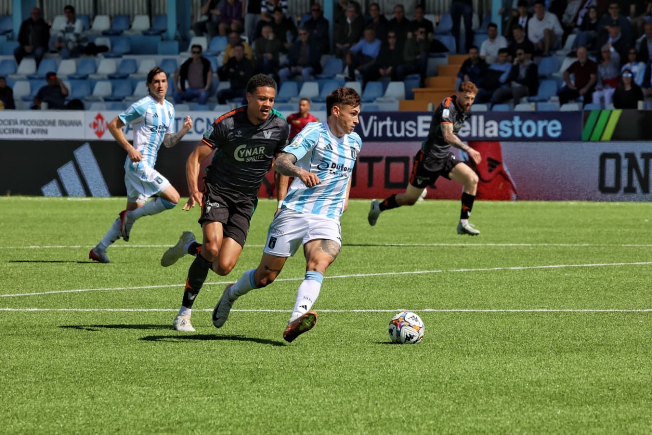 L’Entella strappa un pareggio contro il Venezia