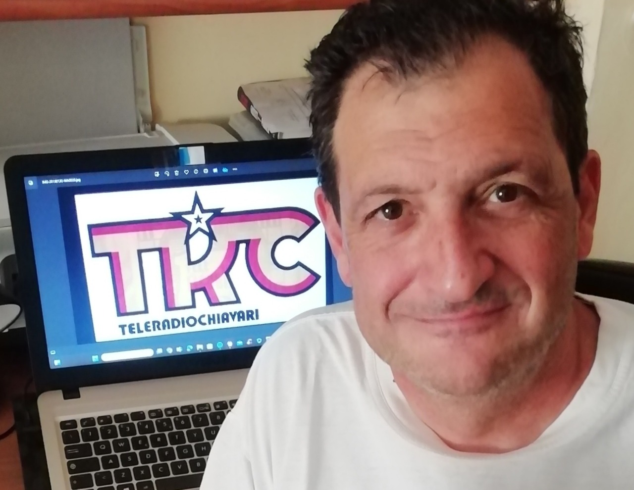 Mercoledì 22 aprile Antonino Di Bella svela la storia delle televisioni del Tigullio