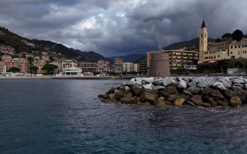 Recco, il sindaco Gandolfo svela il progetto della piscina Antonio Ferro
