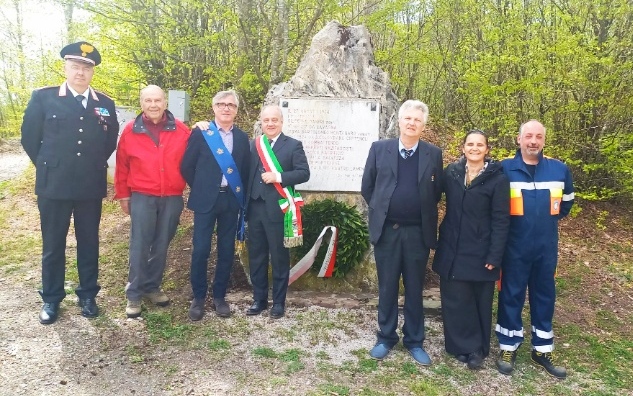 Ricordo dei partigiani caduti al passo del Fregarolo nel 1944