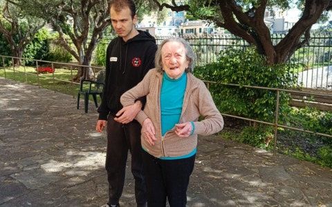 Scout di Recco al servizio degli anziani: un gesto di solidarietà