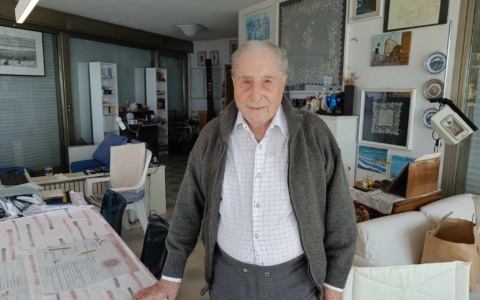 Si chiede di intitolare la piazza della stazione a Vito Molinari a Sestri Levante