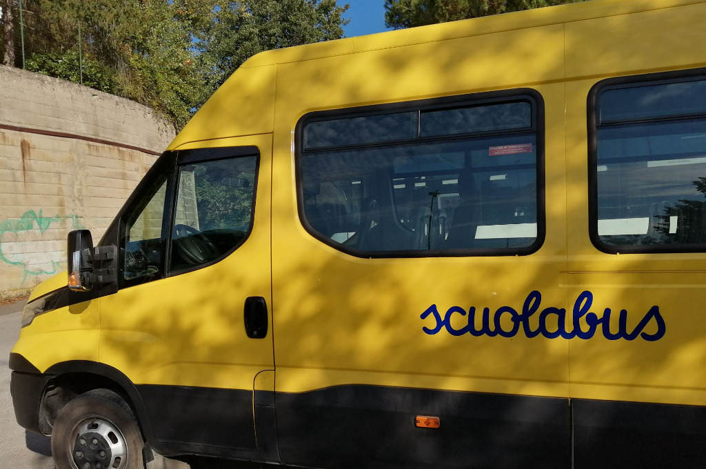 Chiavari avvia le iscrizioni per il trasporto scolastico 2026/2027