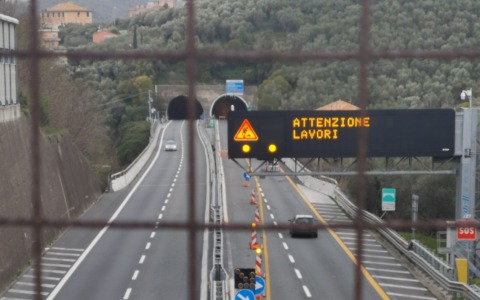 Chiusure della A12: ecco il calendario aggiornato