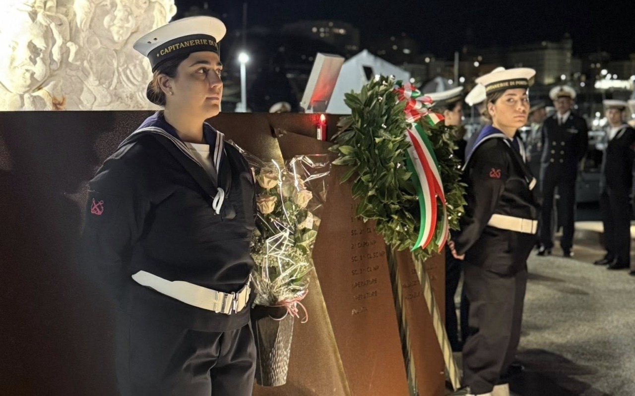 Genova commemora le vittime del crollo della Torre Piloti