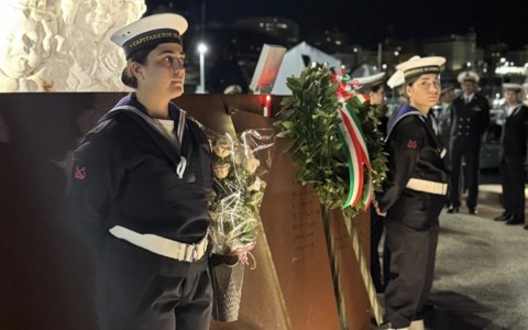 Genova commemora le vittime del crollo della Torre Piloti