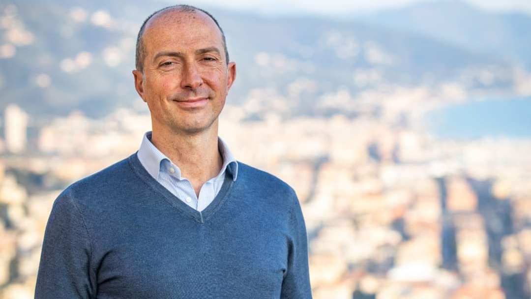 Il sindaco Messuti difende i servizi balneari accessibili