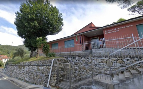 Santa Vittoria in preoccupazione per il futuro della scuola: richiesto incontro urgente con il dirigente