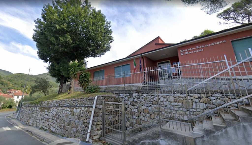 Santa Vittoria in preoccupazione per il futuro della scuola: richiesto incontro urgente con il dirigente
