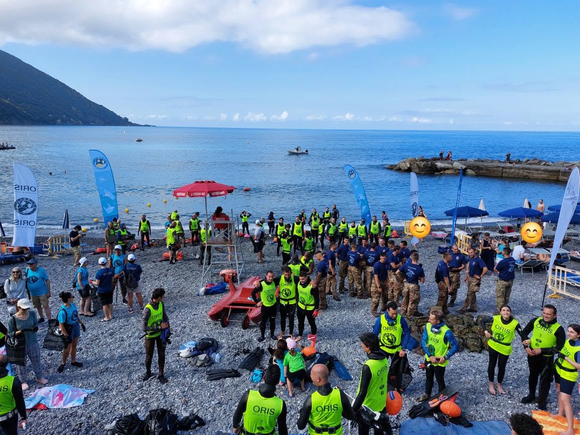 A Camogli Croce Verde e Croce Rossa unite per la pulizia dei fondali