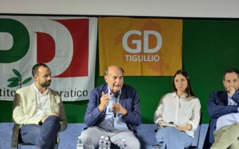 Bersani presenta il suo libro a Chiavari