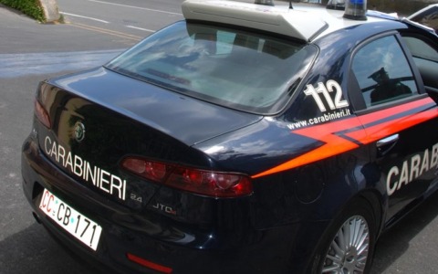Chiavari, un 33enne fermato mentre guida un motociclo rubato senza casco