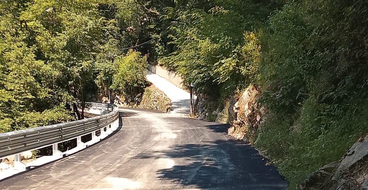 Conclusi i lavori di consolidamento in località Tonnego: la strada è di nuovo transitabile