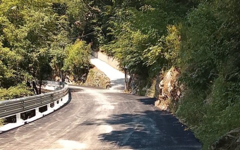 Conclusi i lavori di consolidamento in località Tonnego: la strada è di nuovo transitabile
