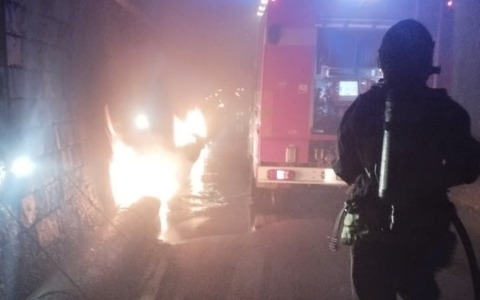 Fiamme nelle gallerie tra Moneglia e Deiva Marina