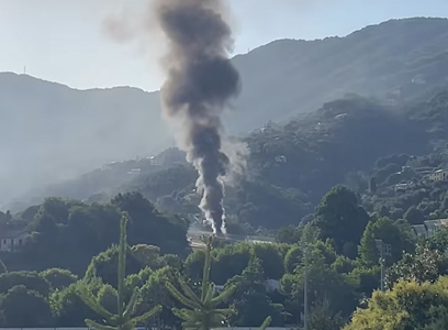 Fiamme su un pullman in A12