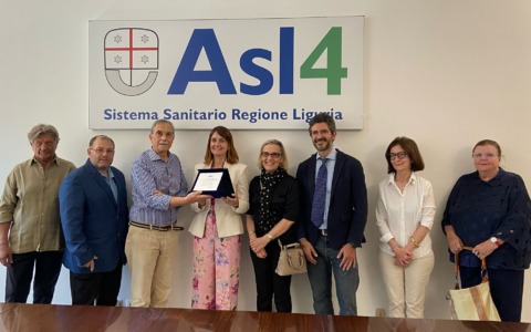 Il Comitato Assistenza Malati Tigullio dona attrezzature alla Gastroenterologia di Lavagna