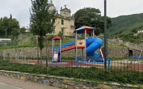 Il parco giochi di Santa Maria del Campo intitolato a don Silvestro Maggiolo