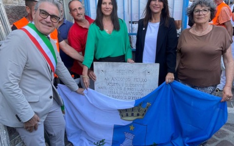 Inaugurato il cantiere della nuova piscina di Recco con la targa “Antonio Ferro”
