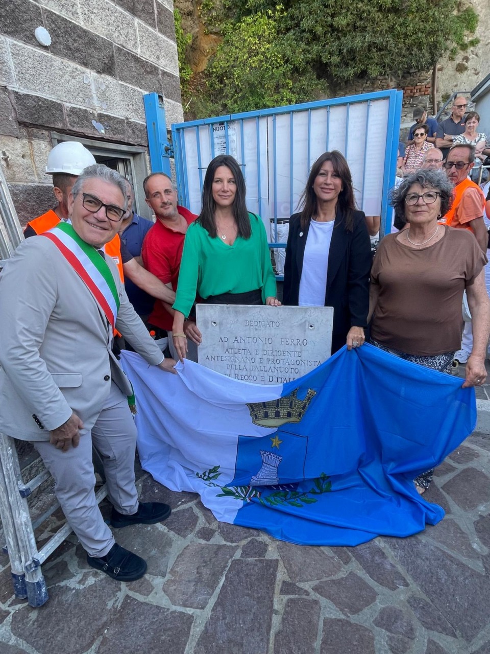 Inaugurato il cantiere della nuova piscina di Recco con la targa “Antonio Ferro”