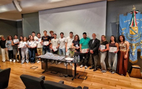Lavagna celebra la Costituzione con i neo-diciottenni