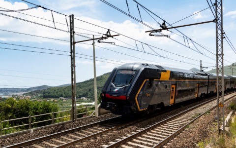 Nuovo orario ferroviario estivo in Liguria