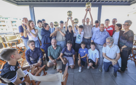 Pallone d’Oro 2026: i vincitori della serata