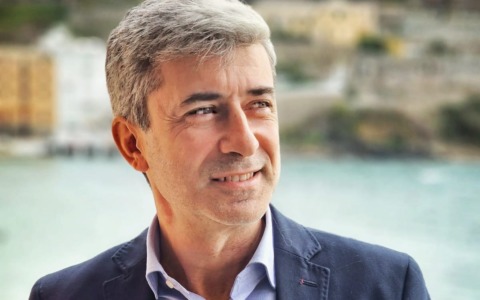 Scambio culturale con Santa Cruz, Solinas risponde alla minoranza: “Il Comune non richiede 1.000 euro”