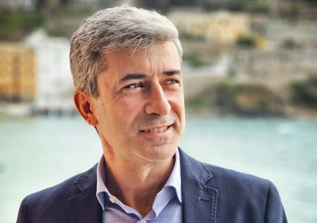 Scambio culturale con Santa Cruz, Solinas risponde alla minoranza: “Il Comune non richiede 1.000 euro”