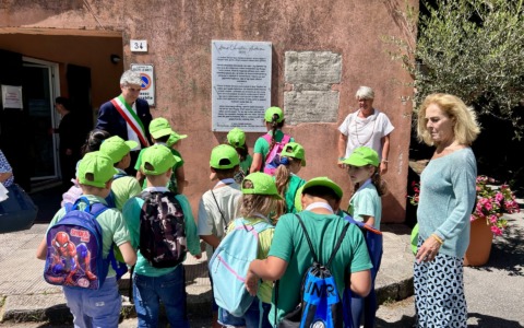 Sestri Levante rinnova l’incisione dedicata a Hans Christian Andersen