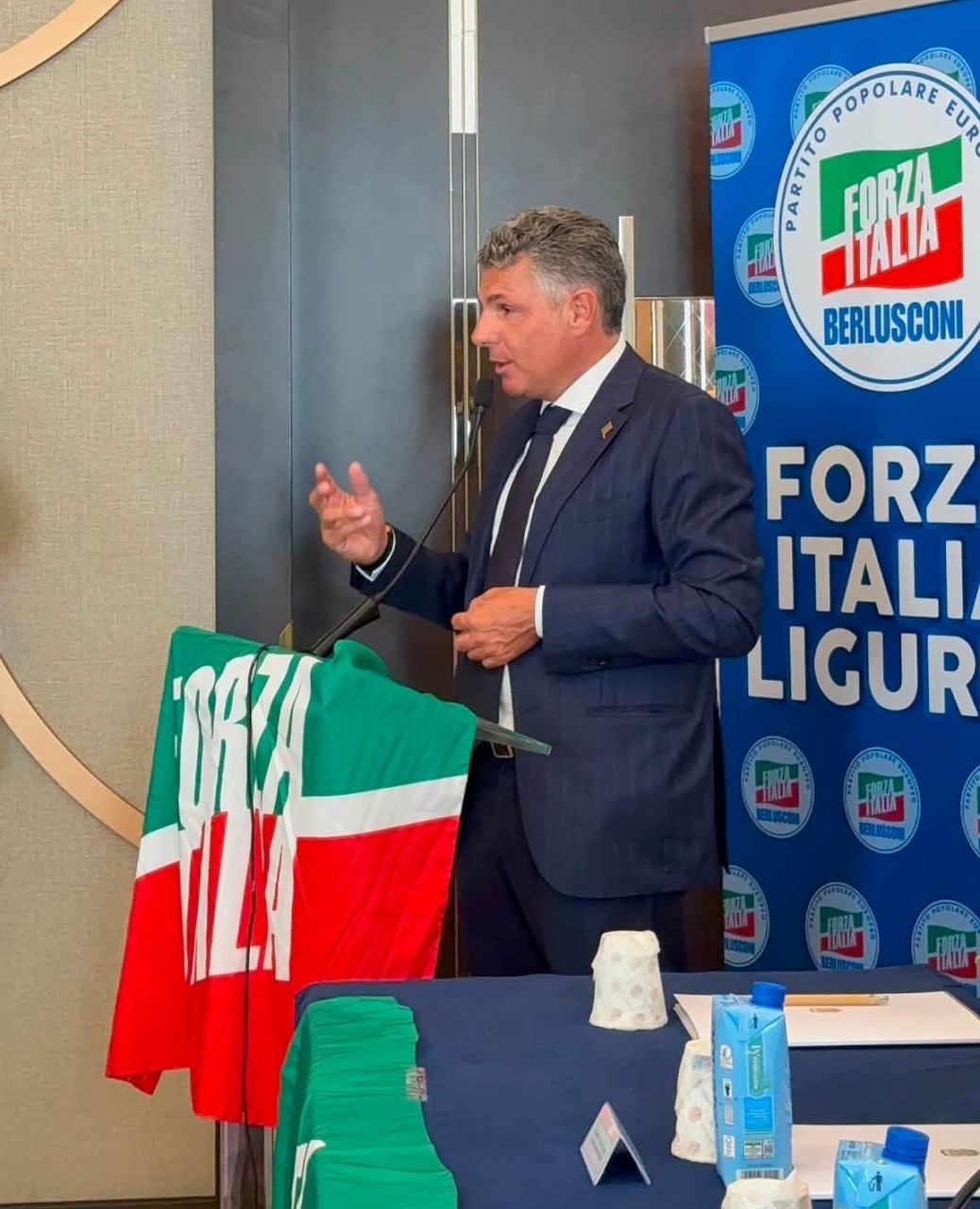 Carlo Bagnasco rieletto segretario regionale di Forza Italia per acclamazione