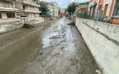 Chiavari avvia la pulizia del torrente Rupinaro e dei suoi affluenti