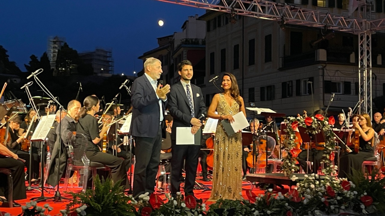 Il presidente Marco Bucci presenzia al concerto finale del ‘Francesco Brioschi’ a Portofino