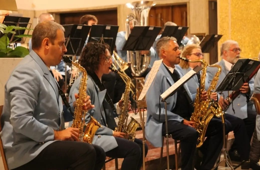 La Filarmonica Rossini in concerto sul lungomare di Recco
