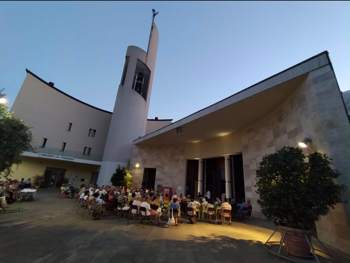La parrocchia di Sant’Anna offre messe unplugged per l’estate
