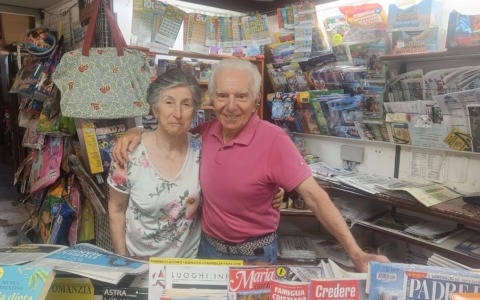 La storica edicola Sambuceti di Lavagna chiude dopo 81 anni di attività