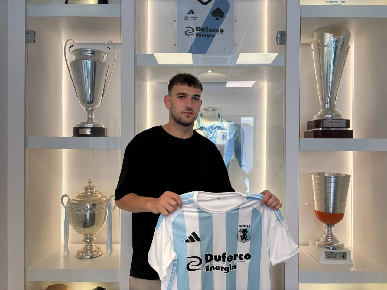 Mattia Motolese è il nuovo difensore della Virtus Entella