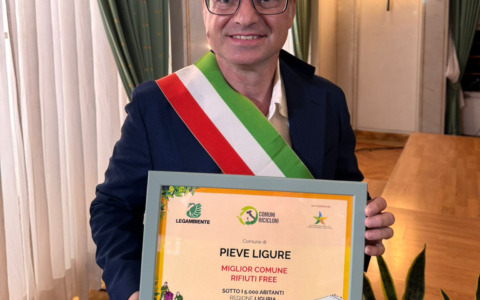 Pieve Ligure trionfa con il Primo Premio per i Comuni Ricicloni in Liguria