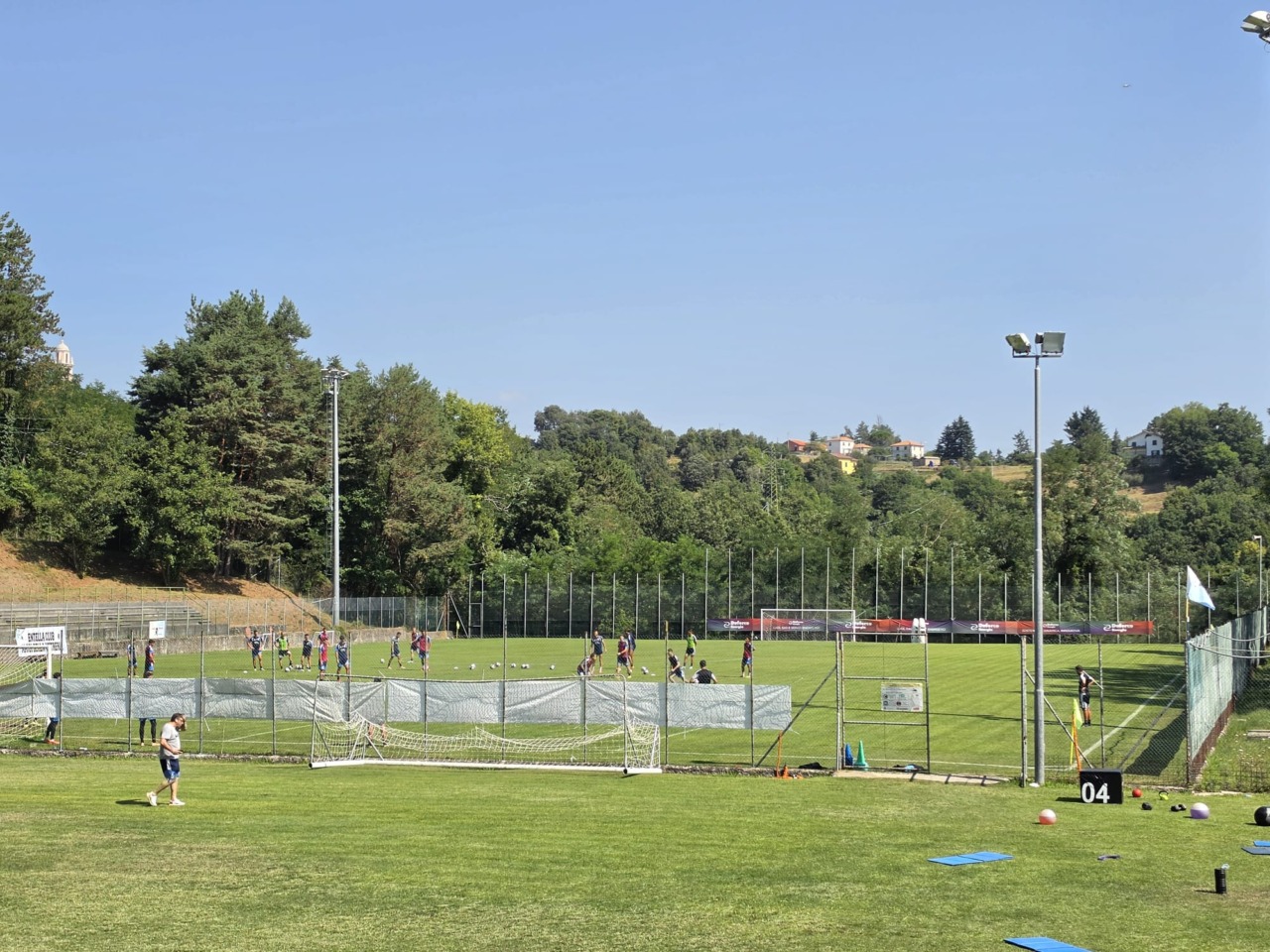 Rifacimento del campo sportivo di Tavarone
