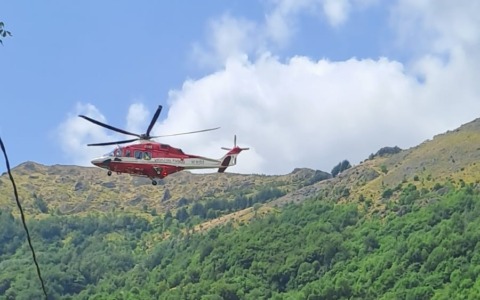 Soccorso a Mezzanego: uomo colto da malore trasportato al San Martino