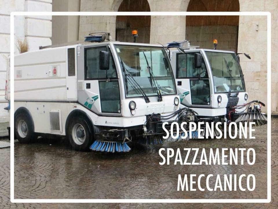 Sospensione del divieto di sosta sul lungomare di Chiavari per spazzamento meccanizzato